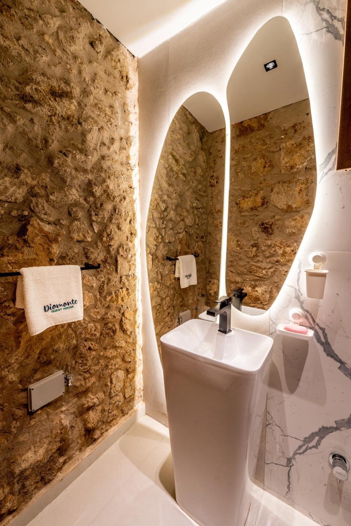 Diamante Guest House-Stone Room ファマグスタ エクステリア 写真